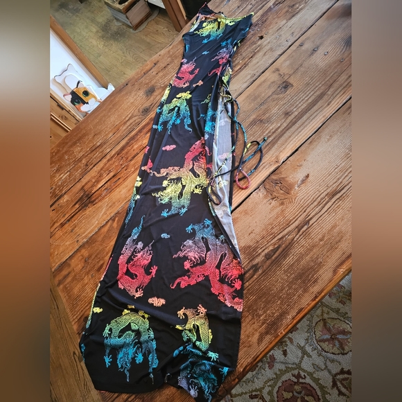 Fashion Nova Dragon Dreams Maxi Dress SOLD OUT ONLINE - Picture 10 of 12